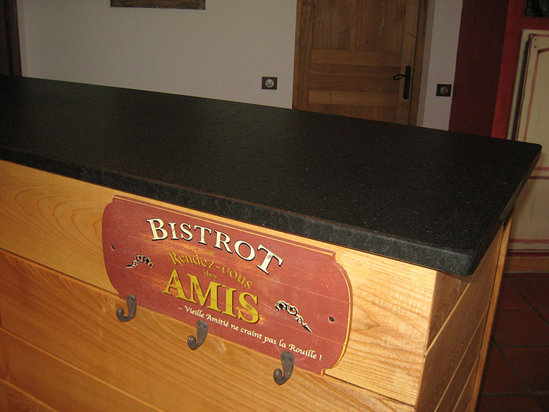 bar